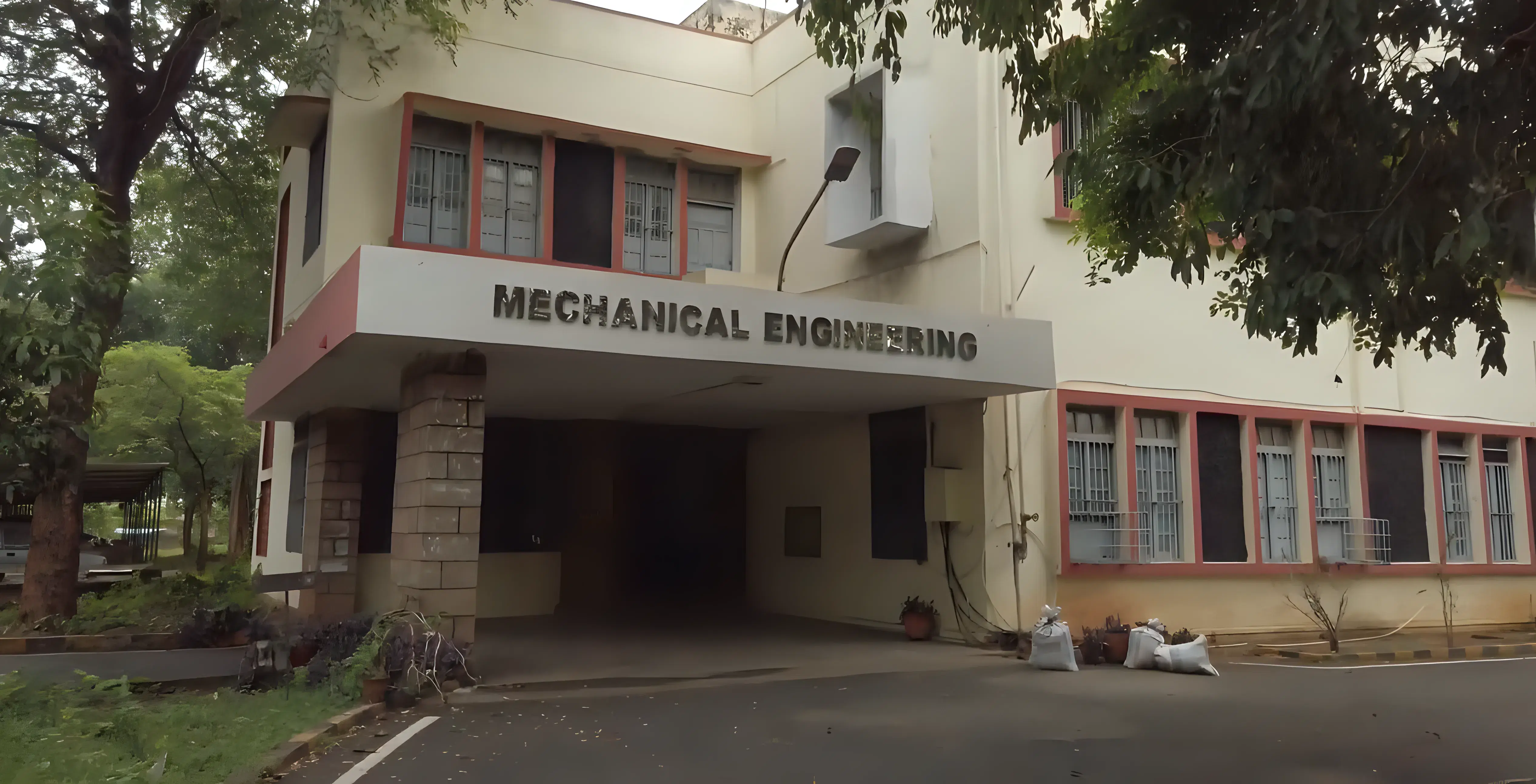 Andhra University College of Engineering for Women Visakhapatnam campus photo 10